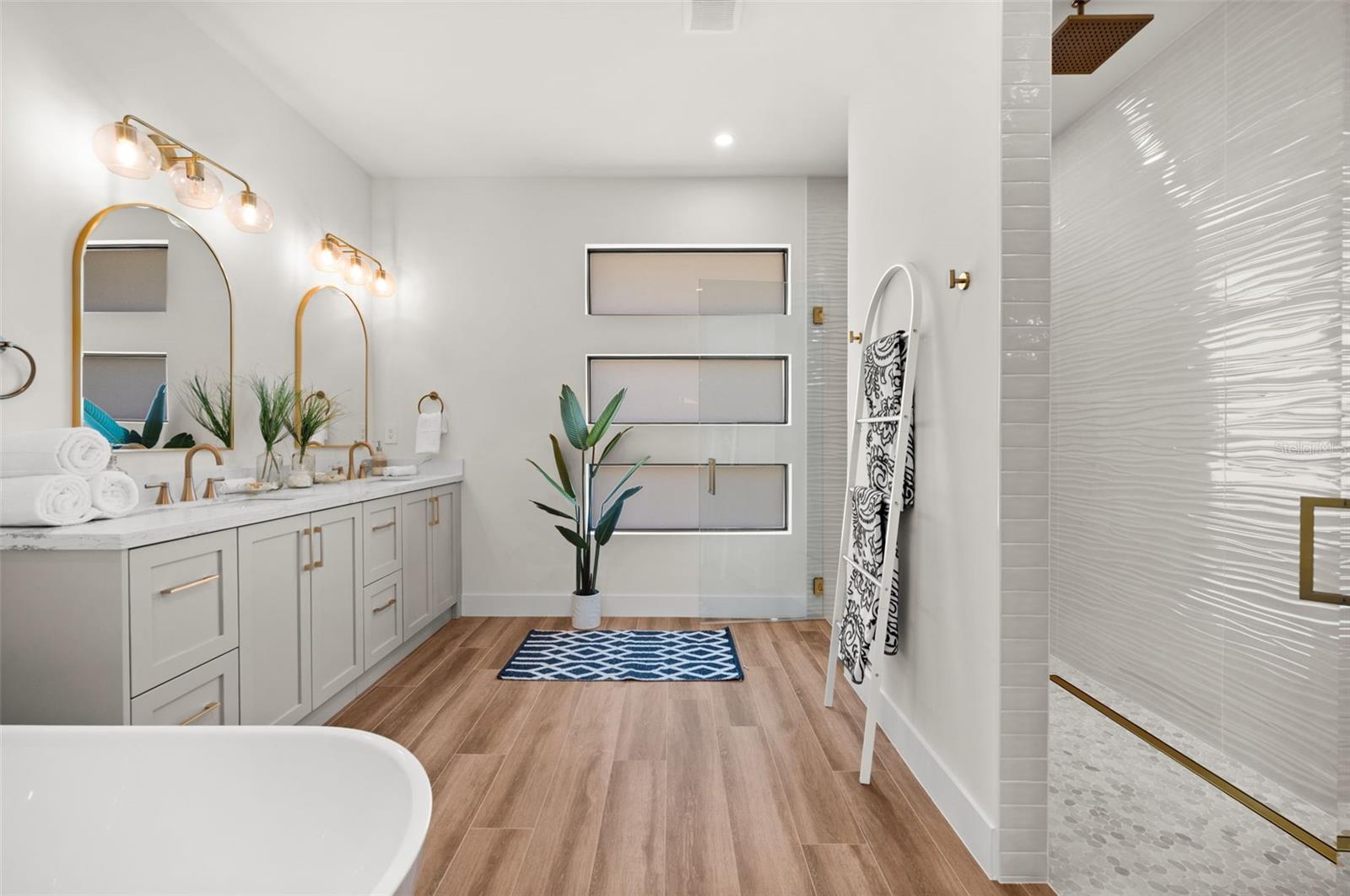 10522 RIVERSIDE RD, PORT CHARLOTTE, FL, 33981