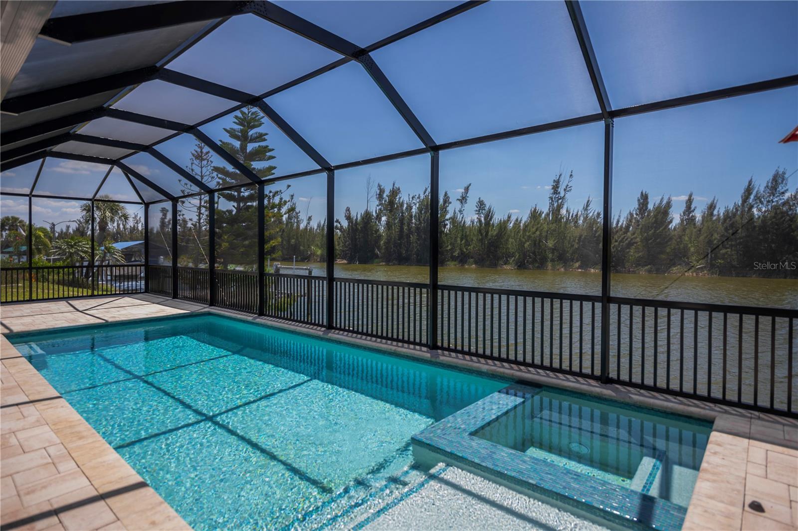 10522 RIVERSIDE RD, PORT CHARLOTTE, FL, 33981