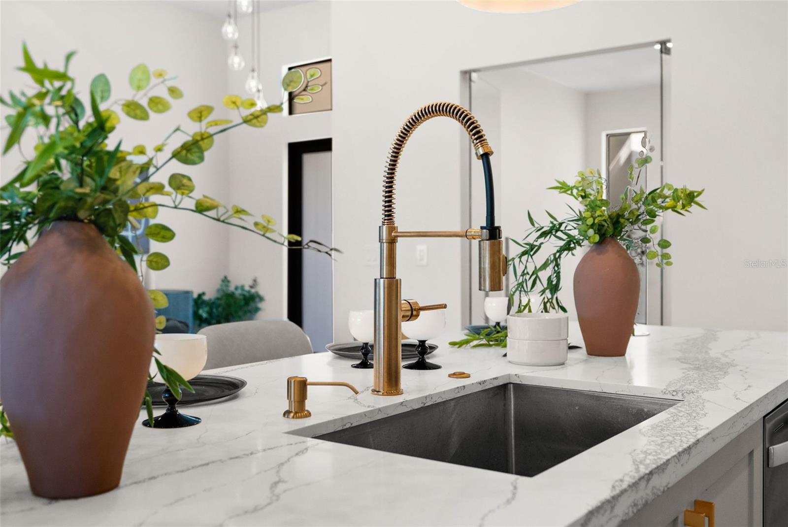 10522 RIVERSIDE RD, PORT CHARLOTTE, FL, 33981