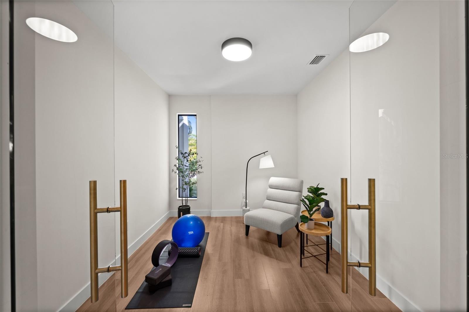 10522 RIVERSIDE RD, PORT CHARLOTTE, FL, 33981