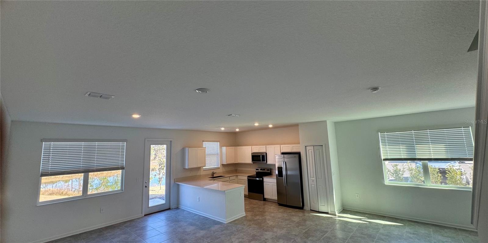 93 NINE IRON DR, DAVENPORT, FL, 33896