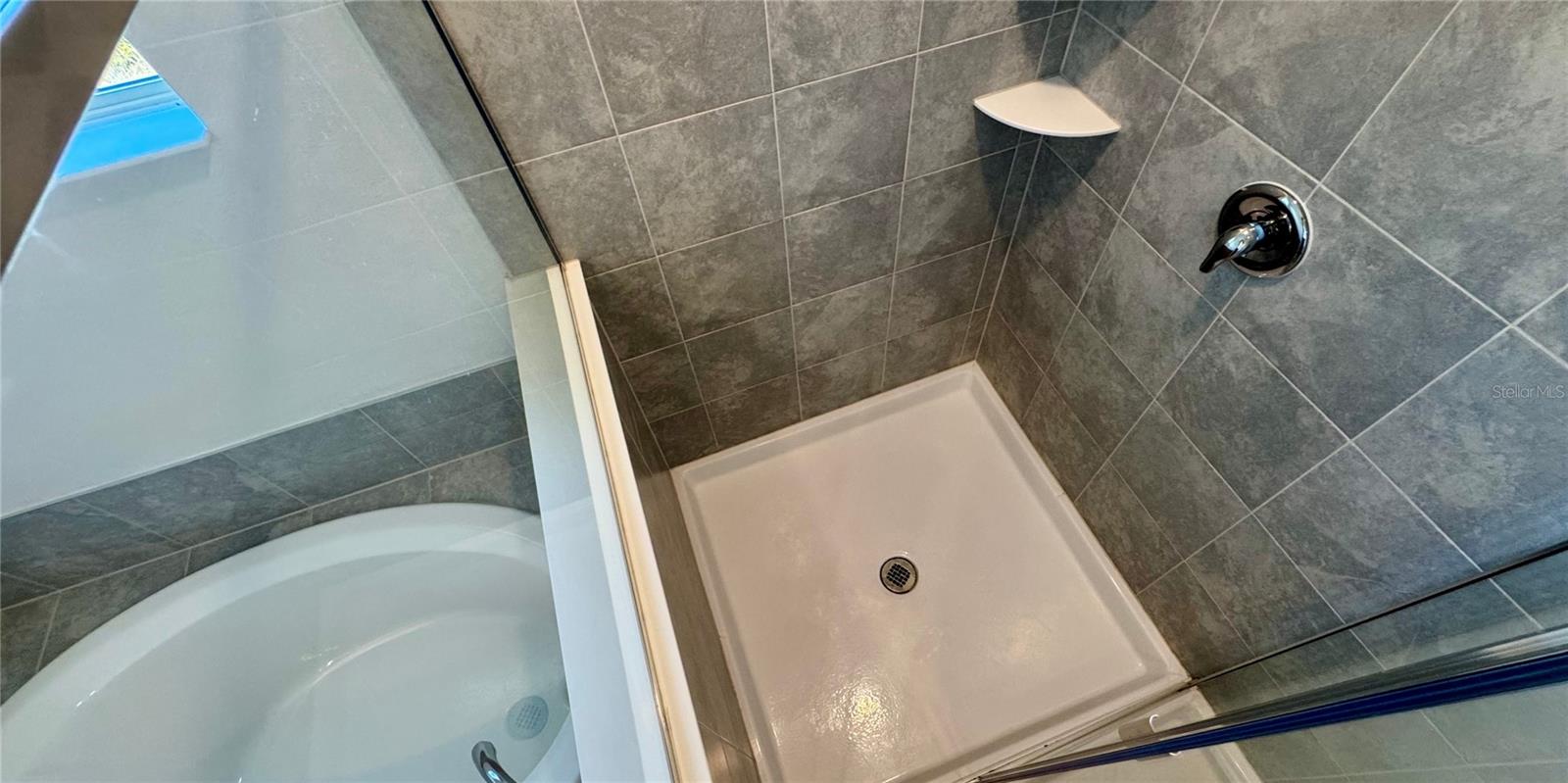 93 NINE IRON DR, DAVENPORT, FL, 33896