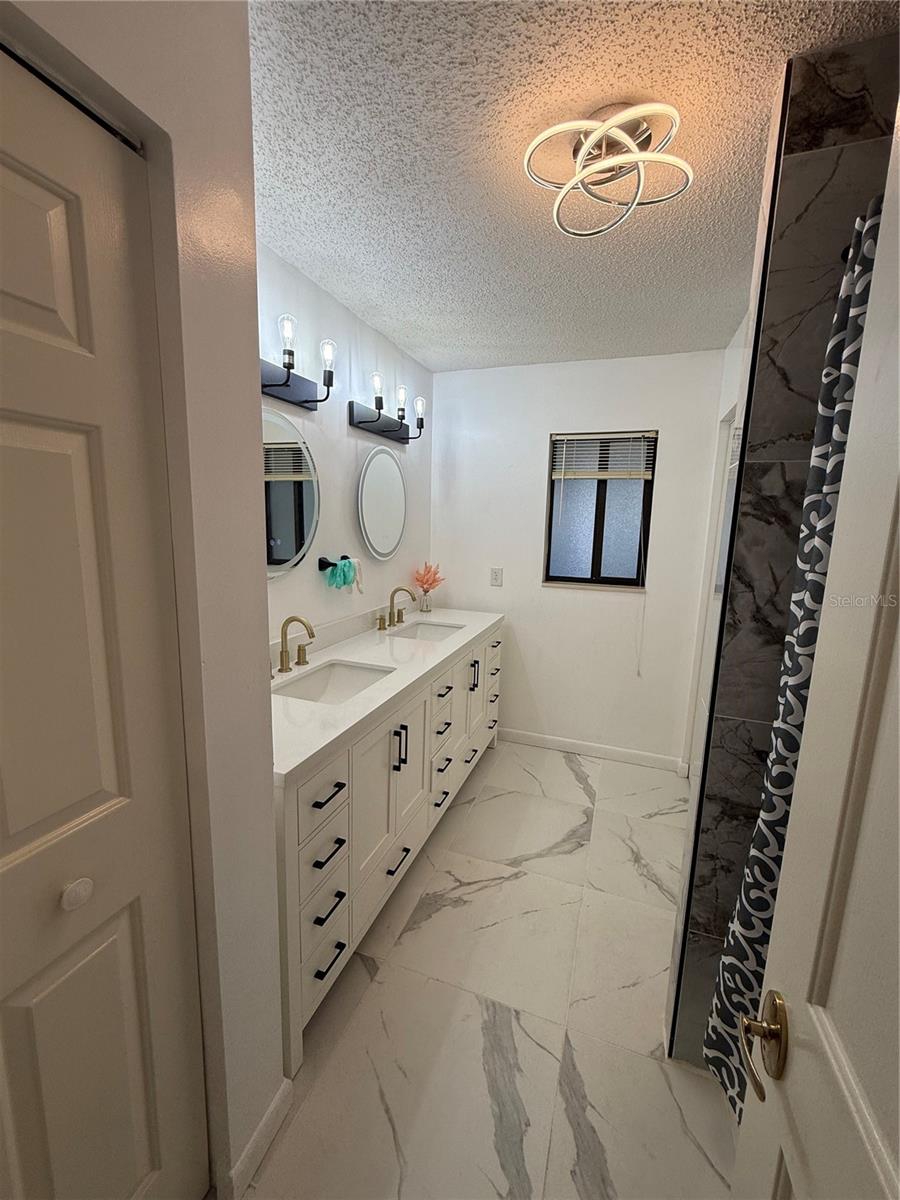 32 WESTLAWN PL, PALM COAST, FL, 32164