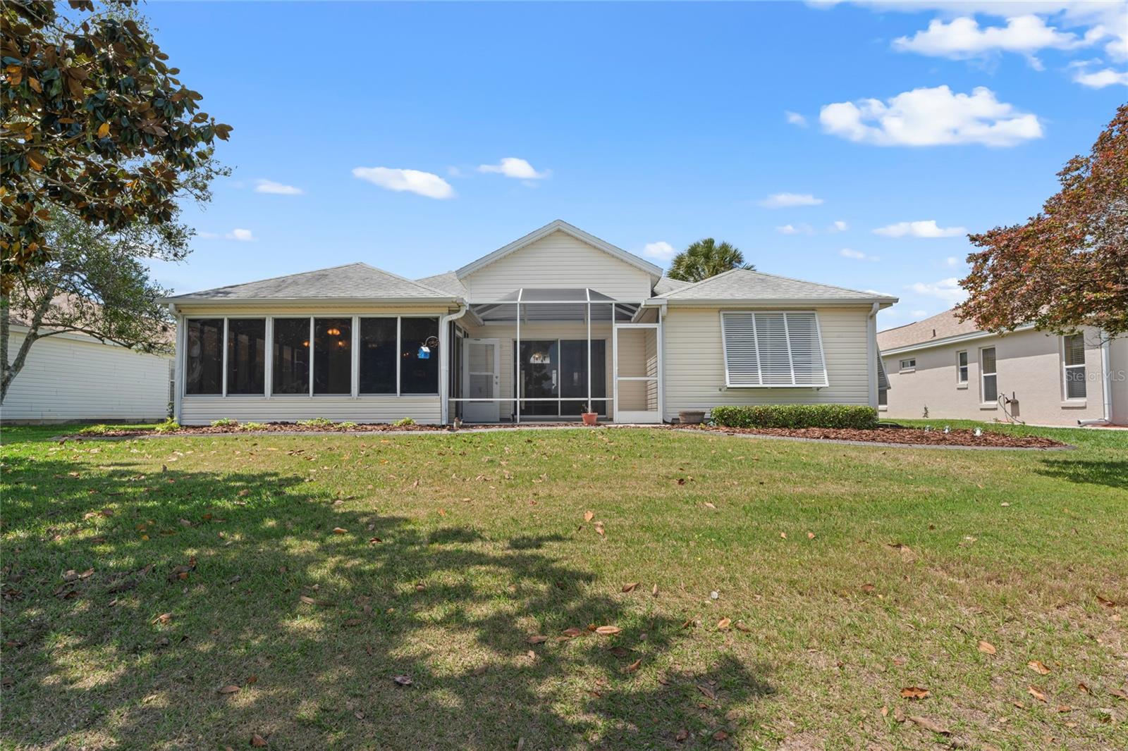 1936 PALO ALTO AVE, LADY LAKE, FL, 32159