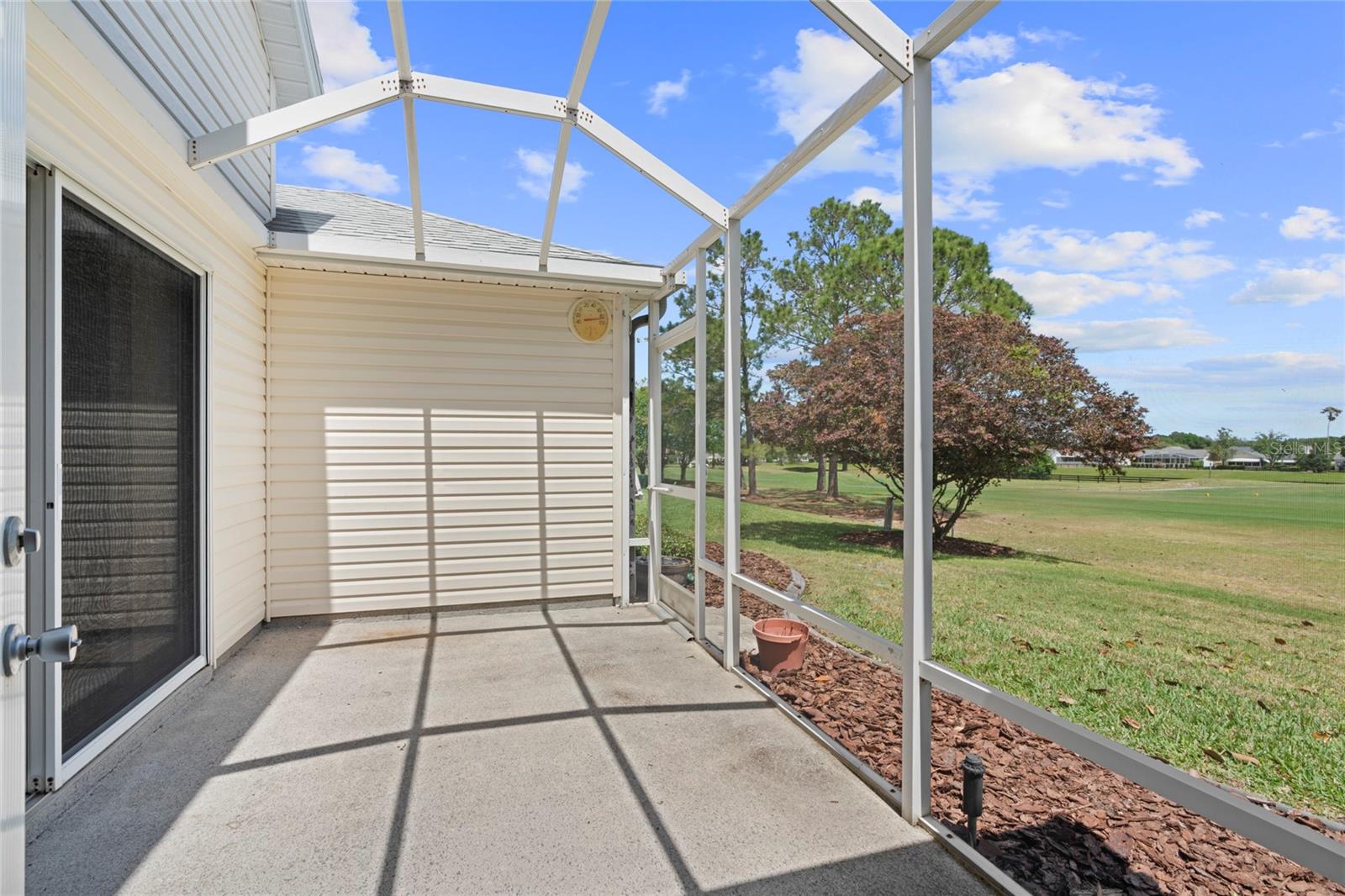 1936 PALO ALTO AVE, LADY LAKE, FL, 32159