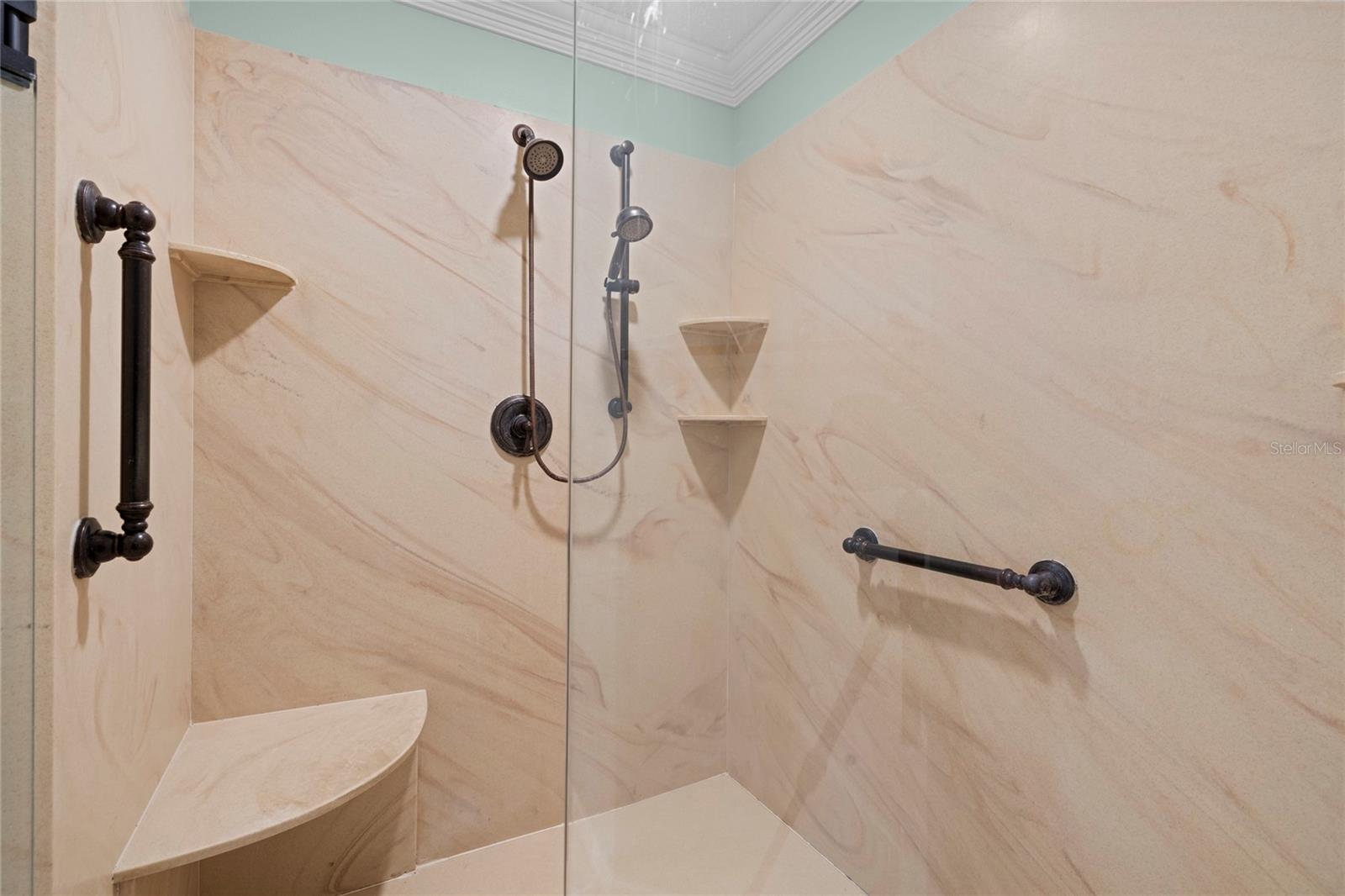 1936 PALO ALTO AVE, LADY LAKE, FL, 32159