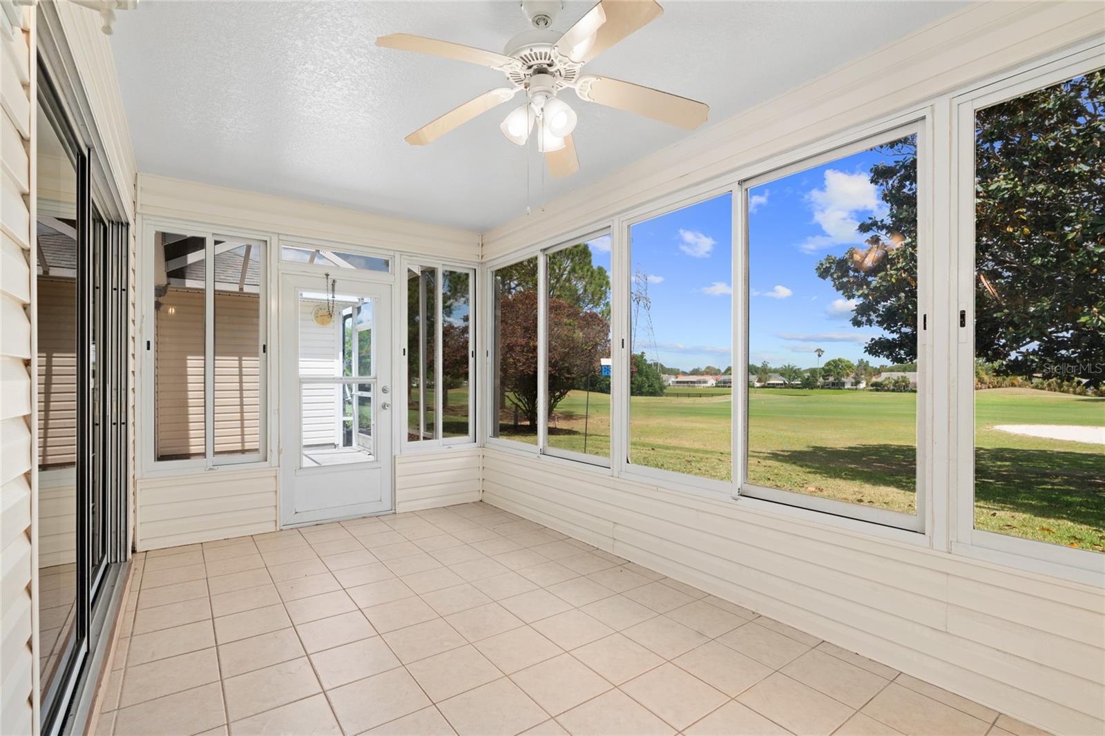 1936 PALO ALTO AVE, LADY LAKE, FL, 32159