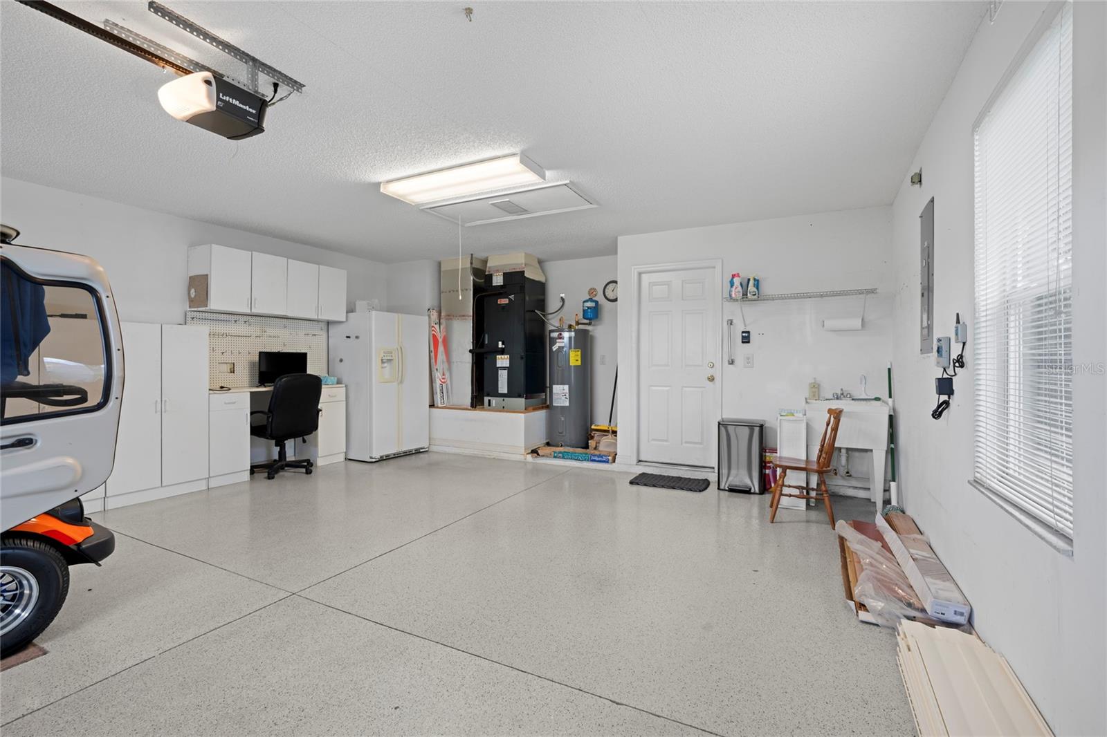 1936 PALO ALTO AVE, LADY LAKE, FL, 32159