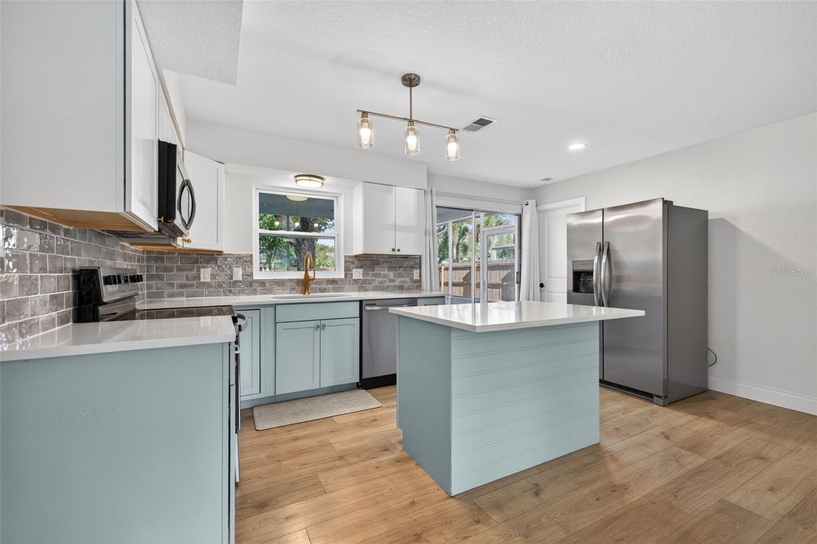 4160 19TH ST N, ST PETERSBURG, FL, 33714