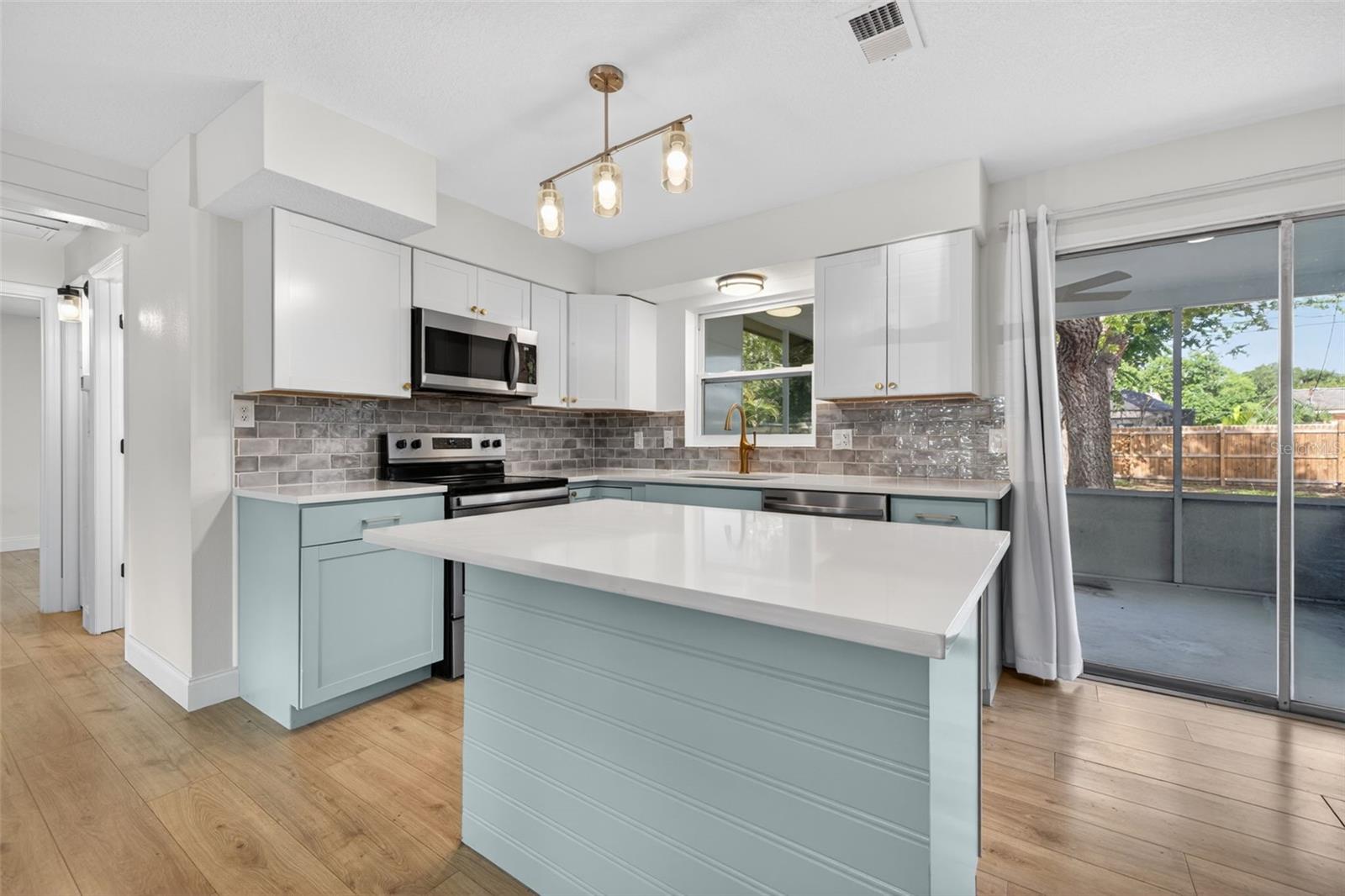 4160 19TH ST N, ST PETERSBURG, FL, 33714