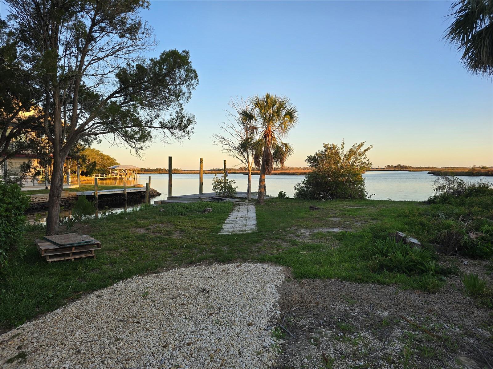7472 W THUNDERBIRD ISLAND, HOMOSASSA, FL, 34448