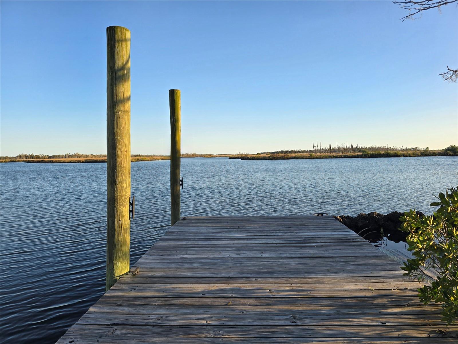 7472 W THUNDERBIRD ISLAND, HOMOSASSA, FL, 34448