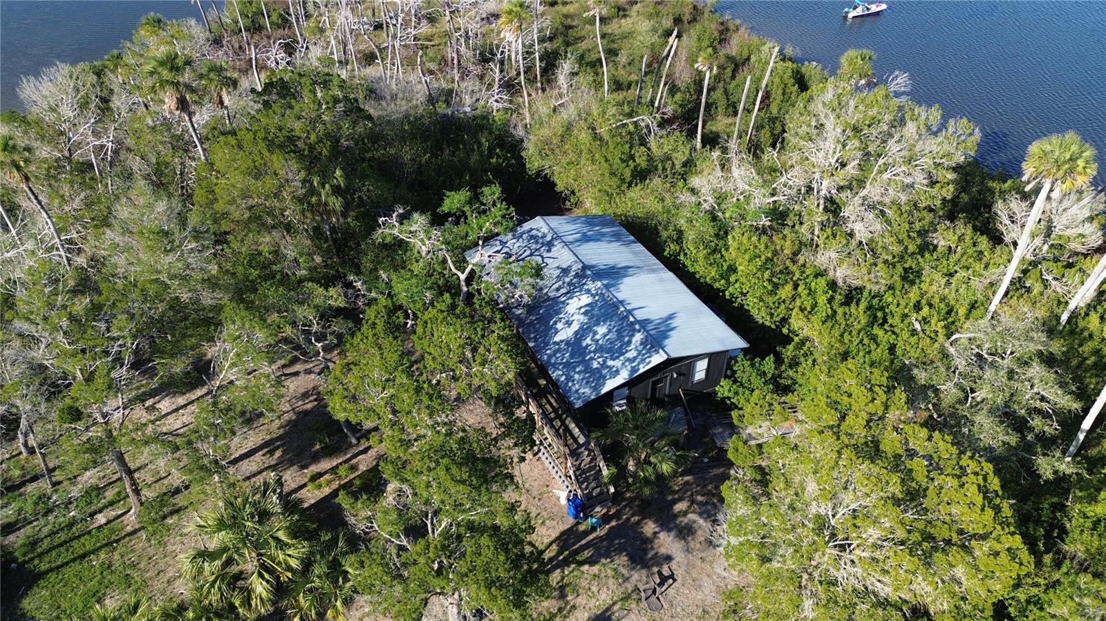 7472 W THUNDERBIRD ISLAND, HOMOSASSA, FL, 34448