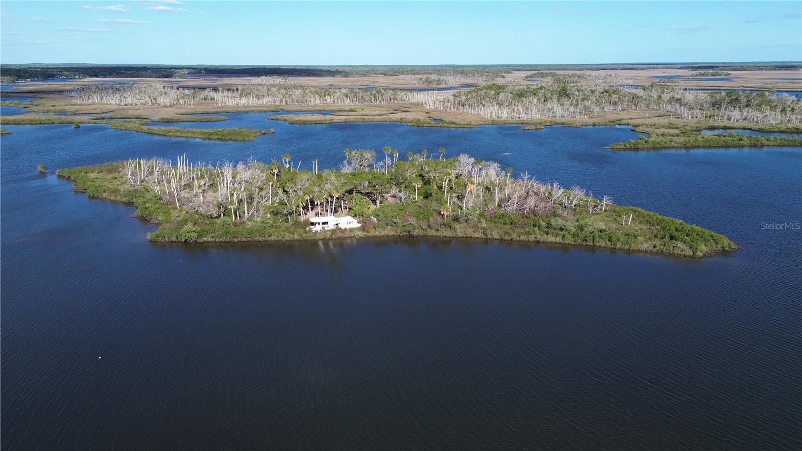 7472 W THUNDERBIRD ISLAND, HOMOSASSA, FL, 34448