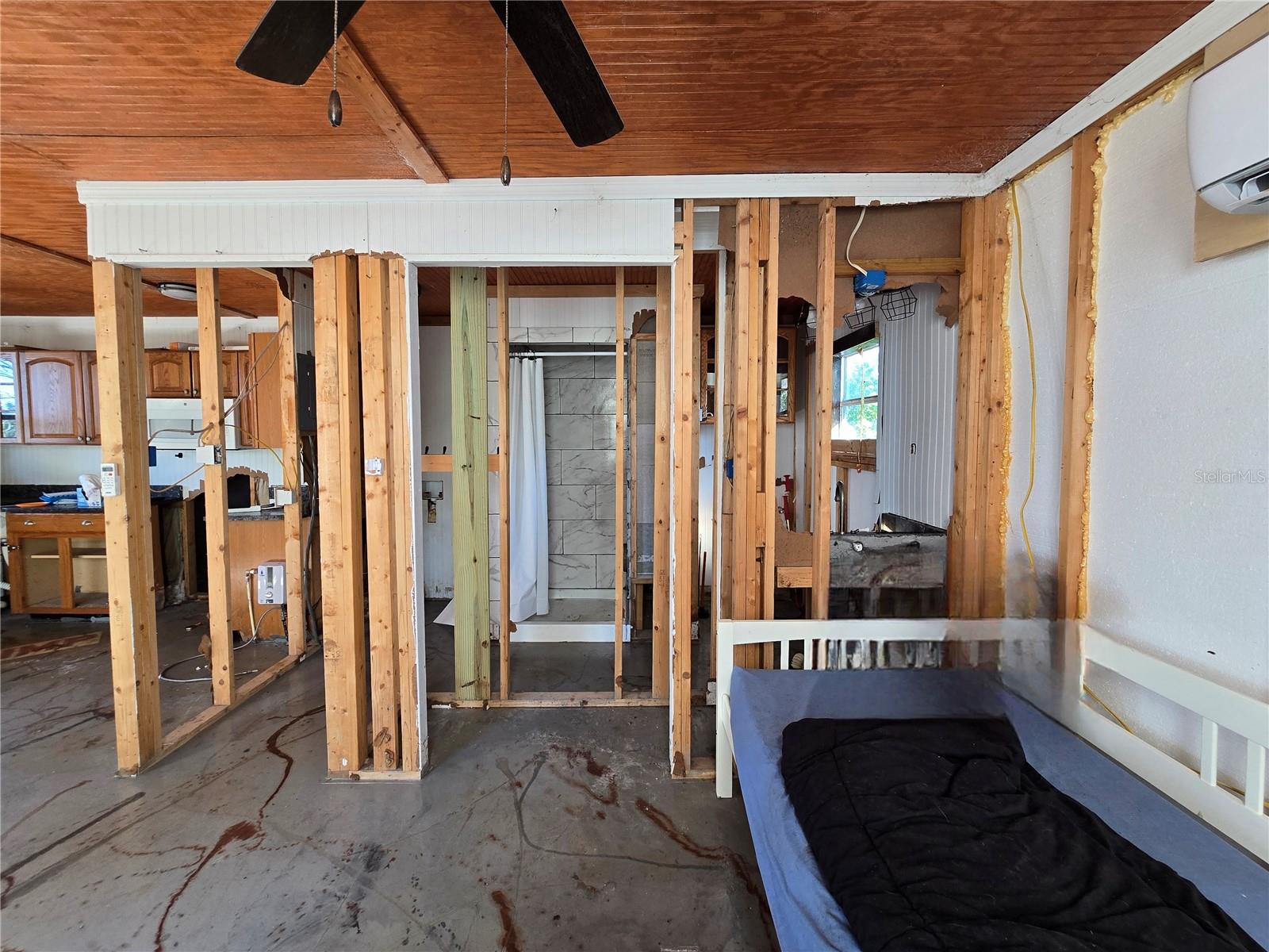 7472 W THUNDERBIRD ISLAND, HOMOSASSA, FL, 34448