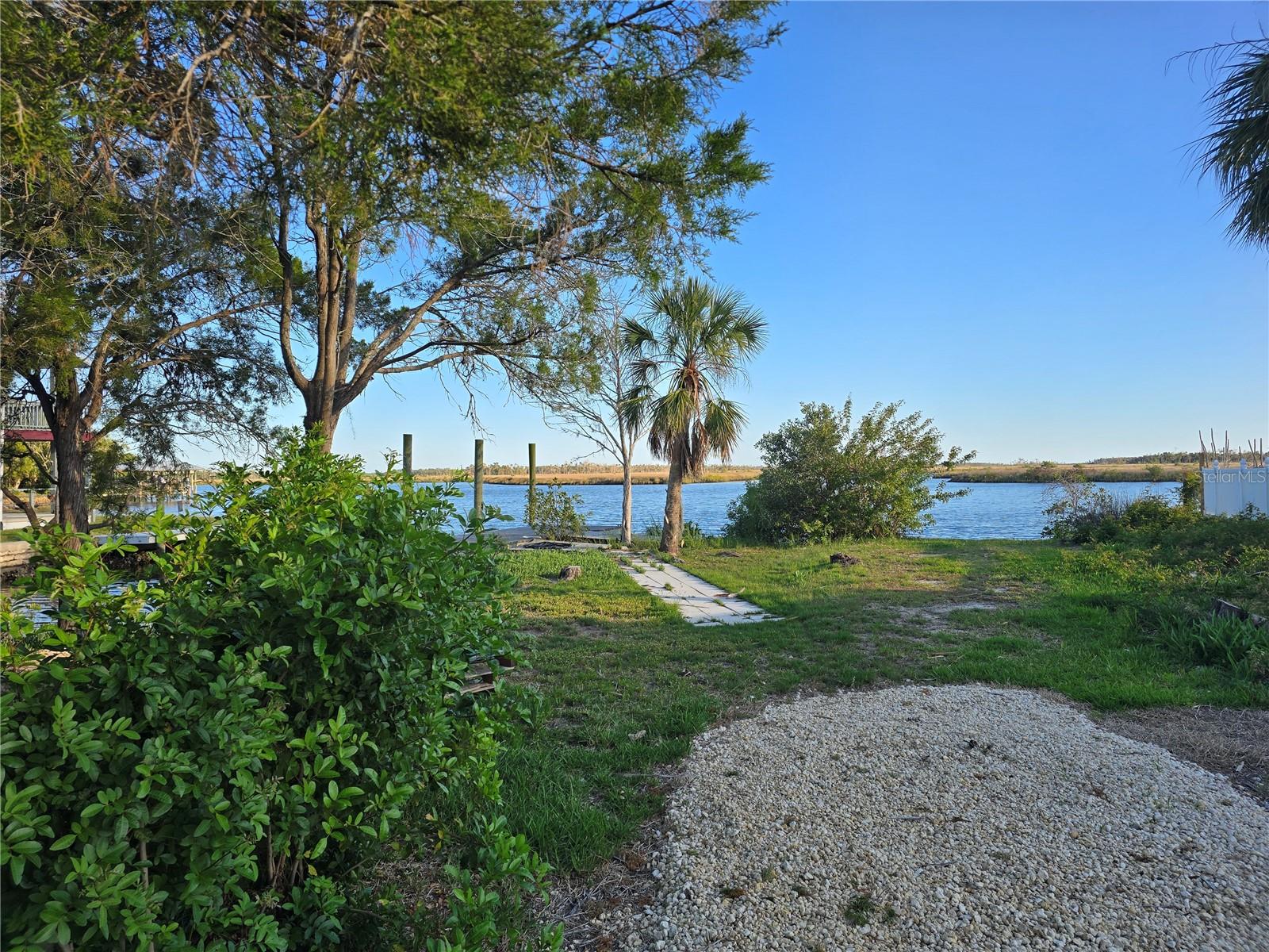 7472 W THUNDERBIRD ISLAND, HOMOSASSA, FL, 34448