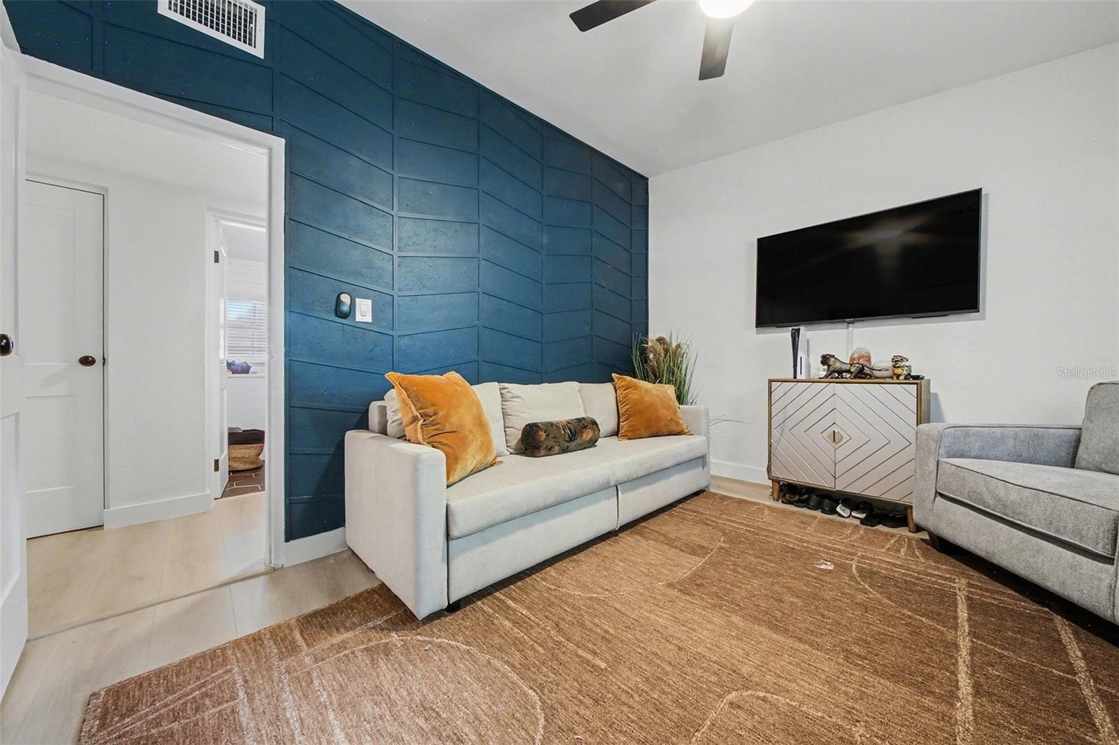 1026 S LAKEMONT AVE, WINTER PARK, FL, 32792