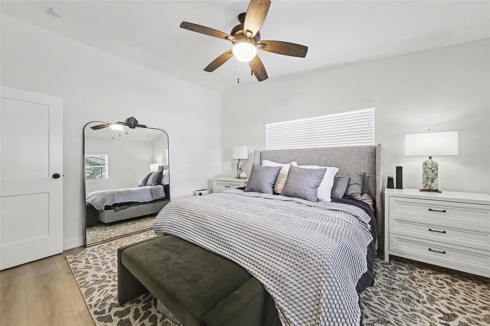 1026 S LAKEMONT AVE, WINTER PARK, FL, 32792