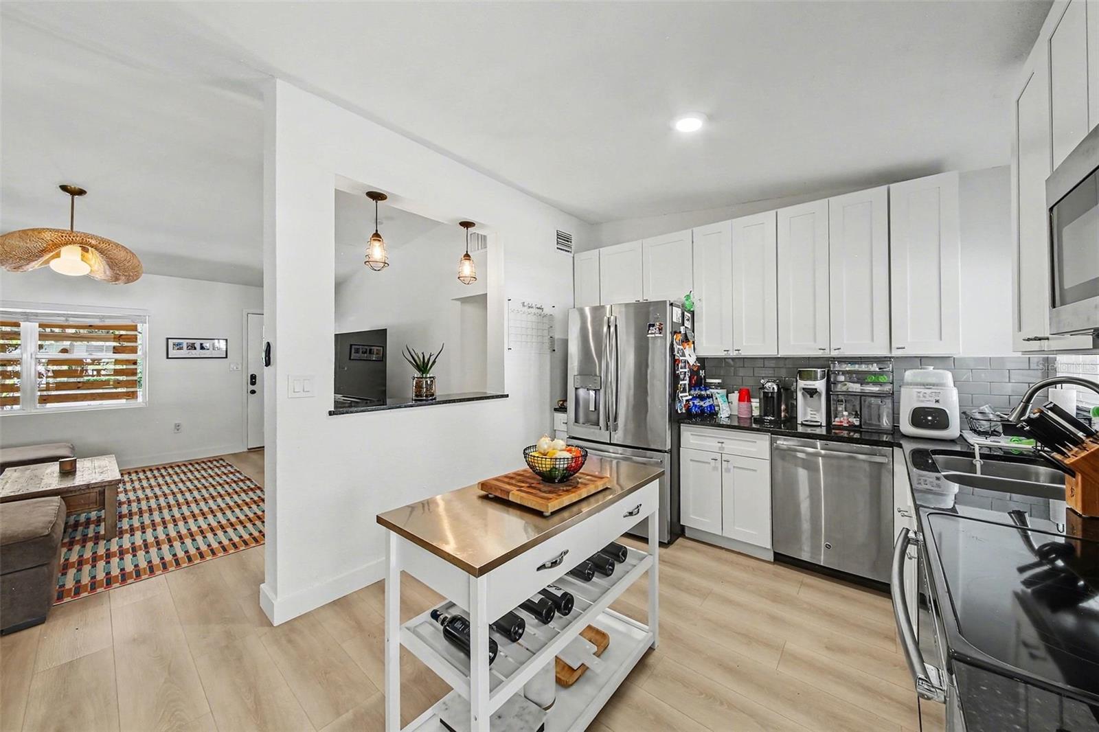 1026 S LAKEMONT AVE, WINTER PARK, FL, 32792