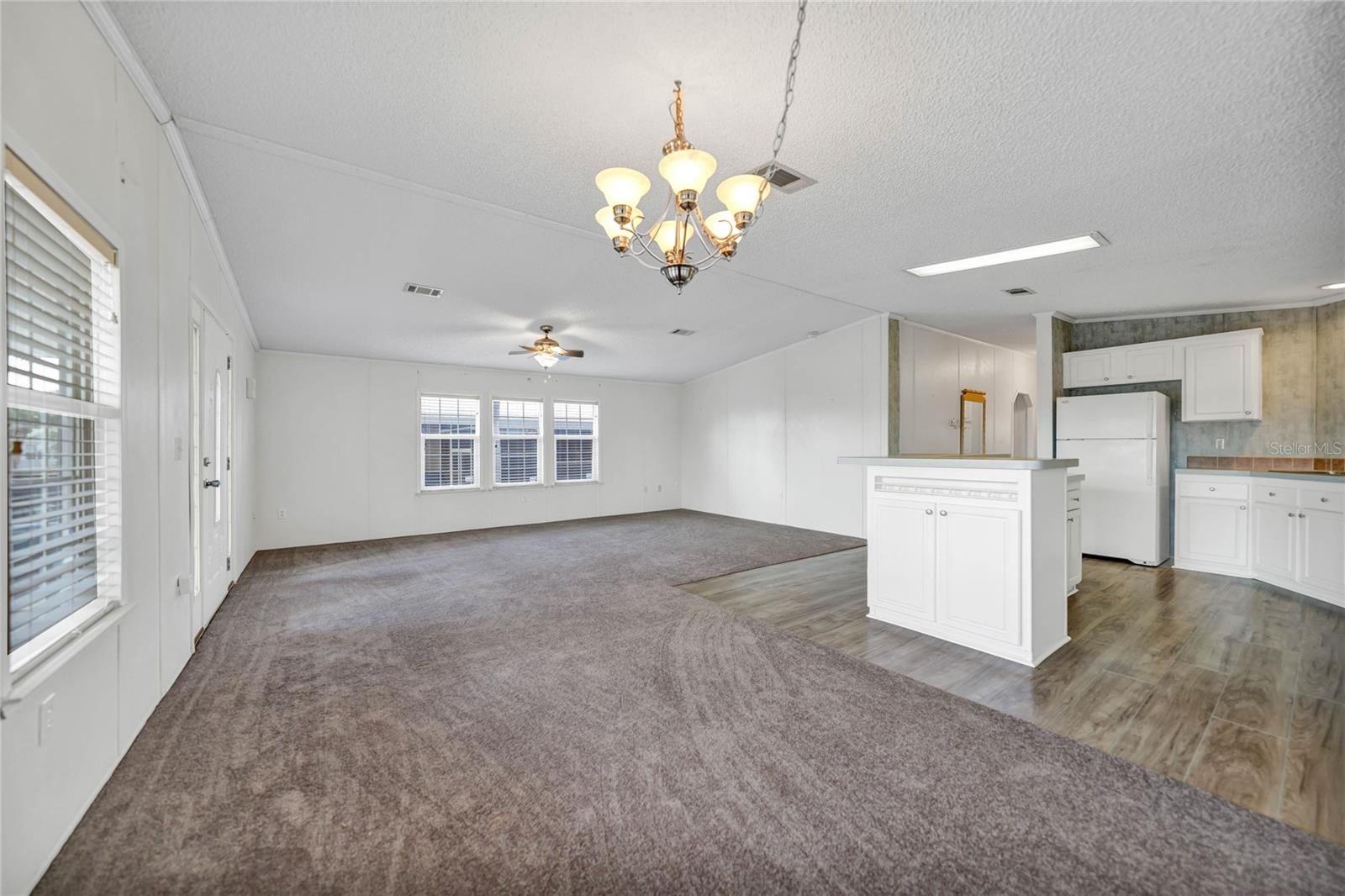 2100 KINGS HWY #206, PORT CHARLOTTE, FL, 33980