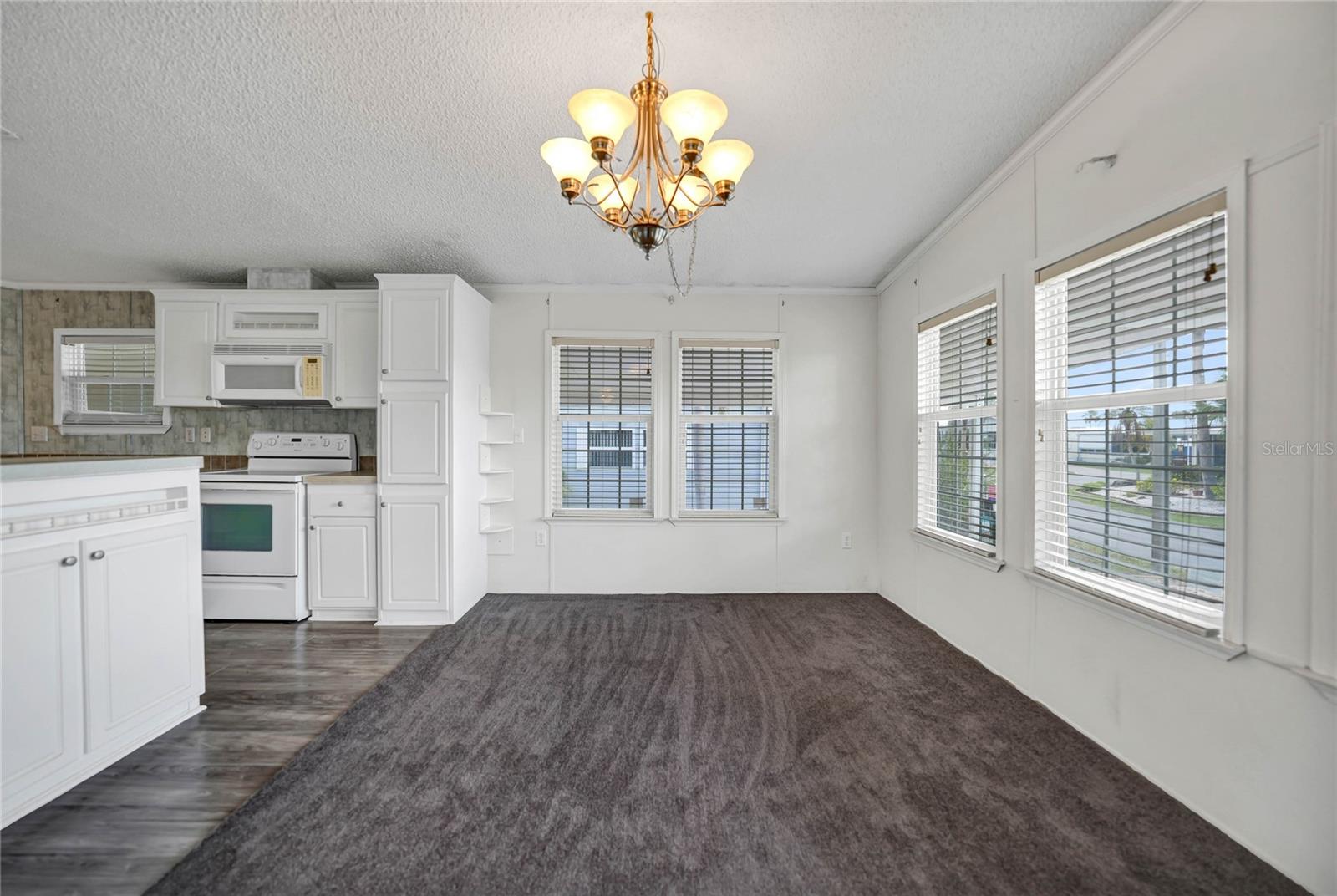 2100 KINGS HWY #206, PORT CHARLOTTE, FL, 33980