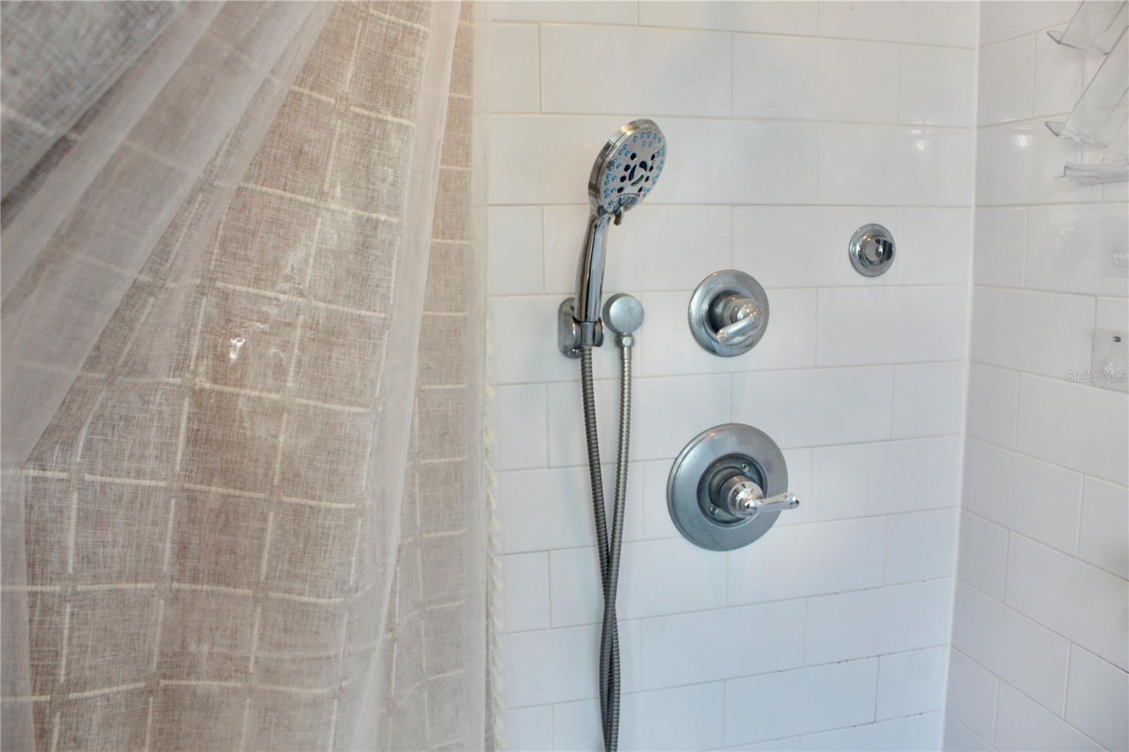 701 W SWANN AVE #1, TAMPA, FL, 33606