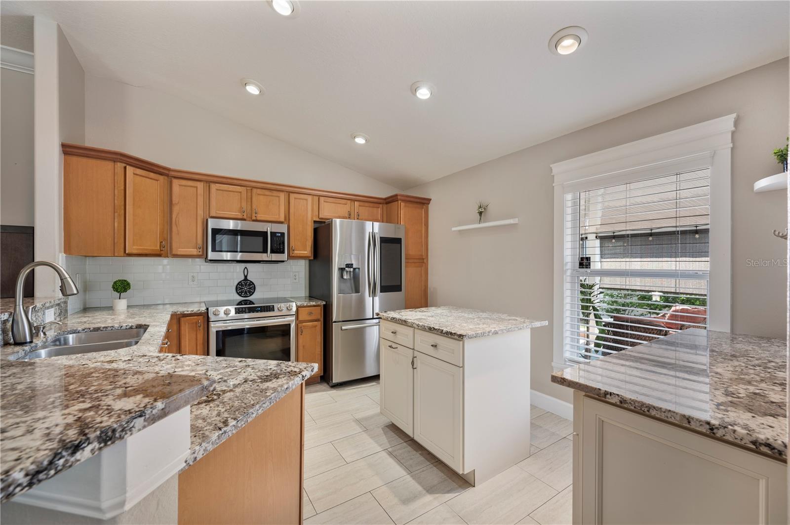 7256 TWIN CEDAR LN, LAKELAND, FL, 33810