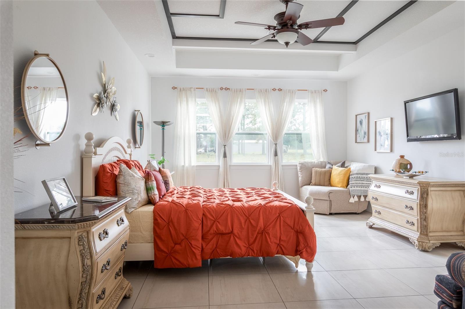 41289 COUNTY ROAD 452, LEESBURG, FL, 34788