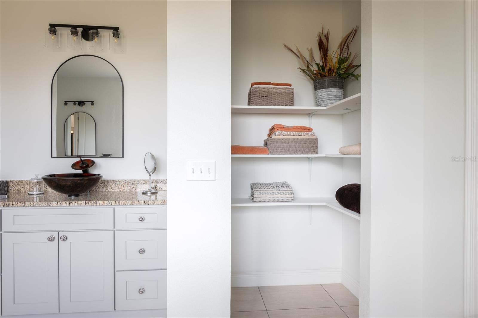 41289 COUNTY ROAD 452, LEESBURG, FL, 34788