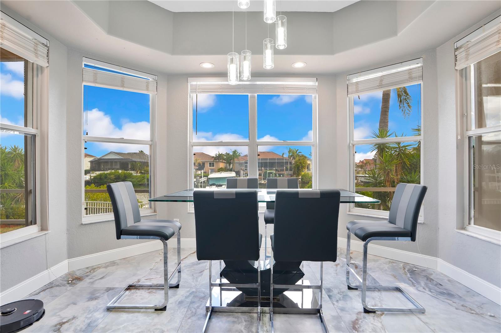 934 SYMPHONY ISLES BLVD, APOLLO BEACH, FL, 33572