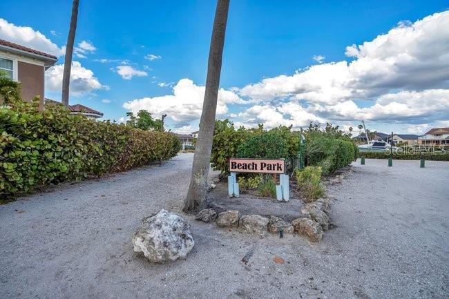 934 SYMPHONY ISLES BLVD, APOLLO BEACH, FL, 33572