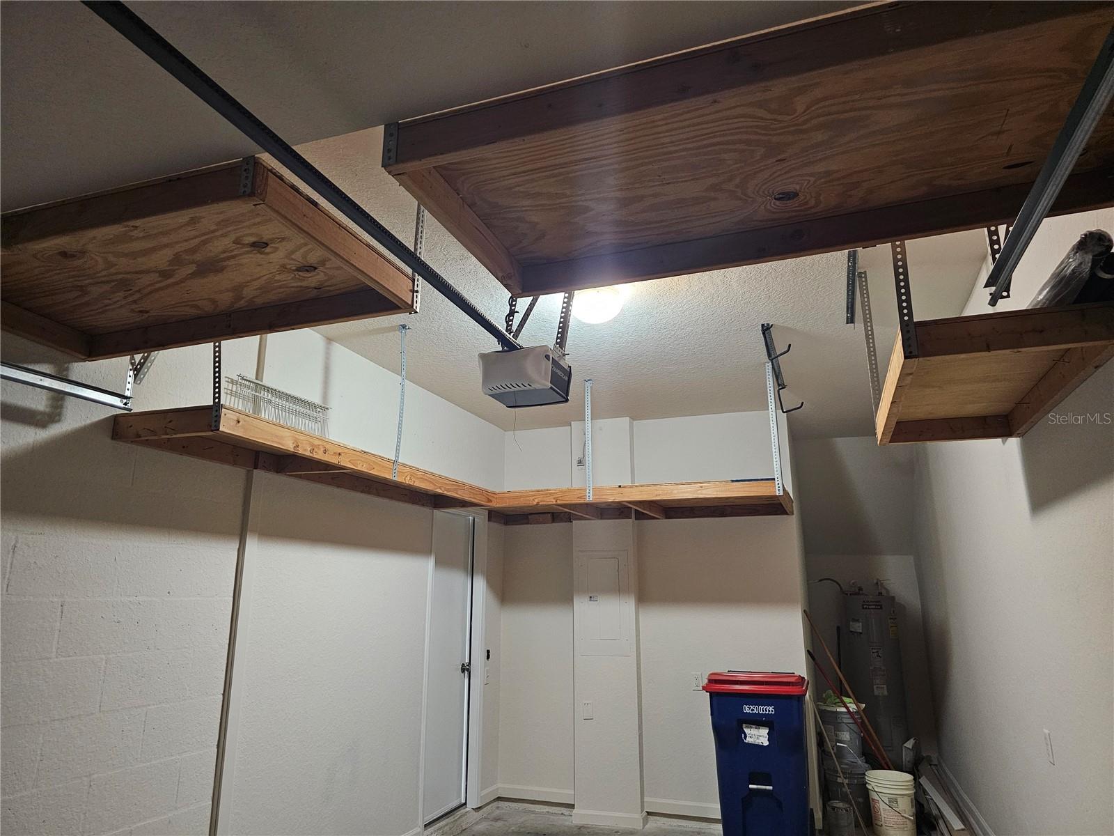 26638 CASTLEVIEW WAY, WESLEY CHAPEL, FL, 33544