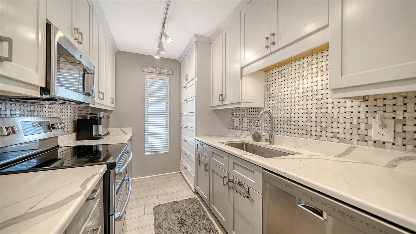 1224 MOONMIST CIR #S-3, SARASOTA, FL, 34242