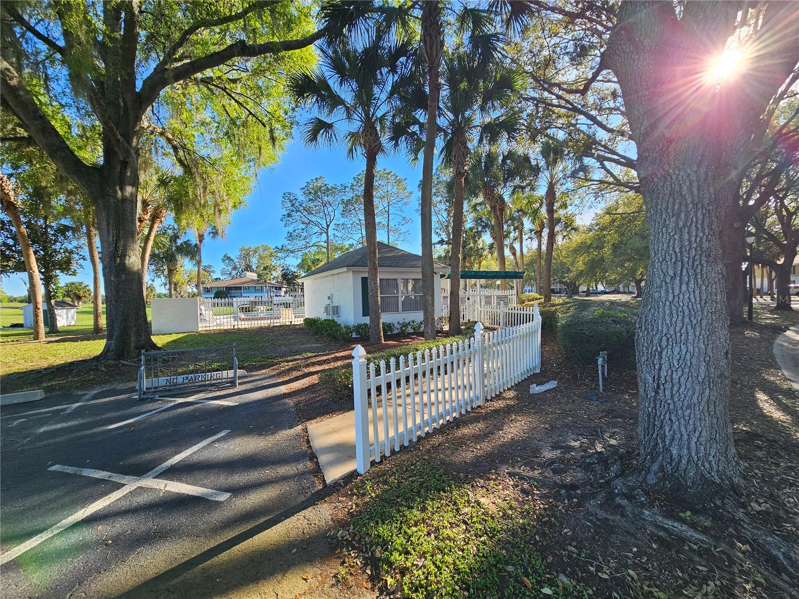 8200 FAIRWAYS CIR #B102, OCALA, FL, 34472