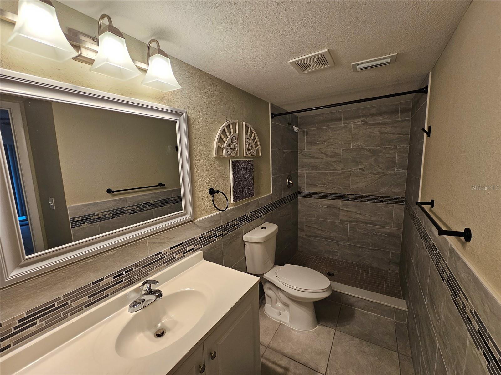 8200 FAIRWAYS CIR #B102, OCALA, FL, 34472