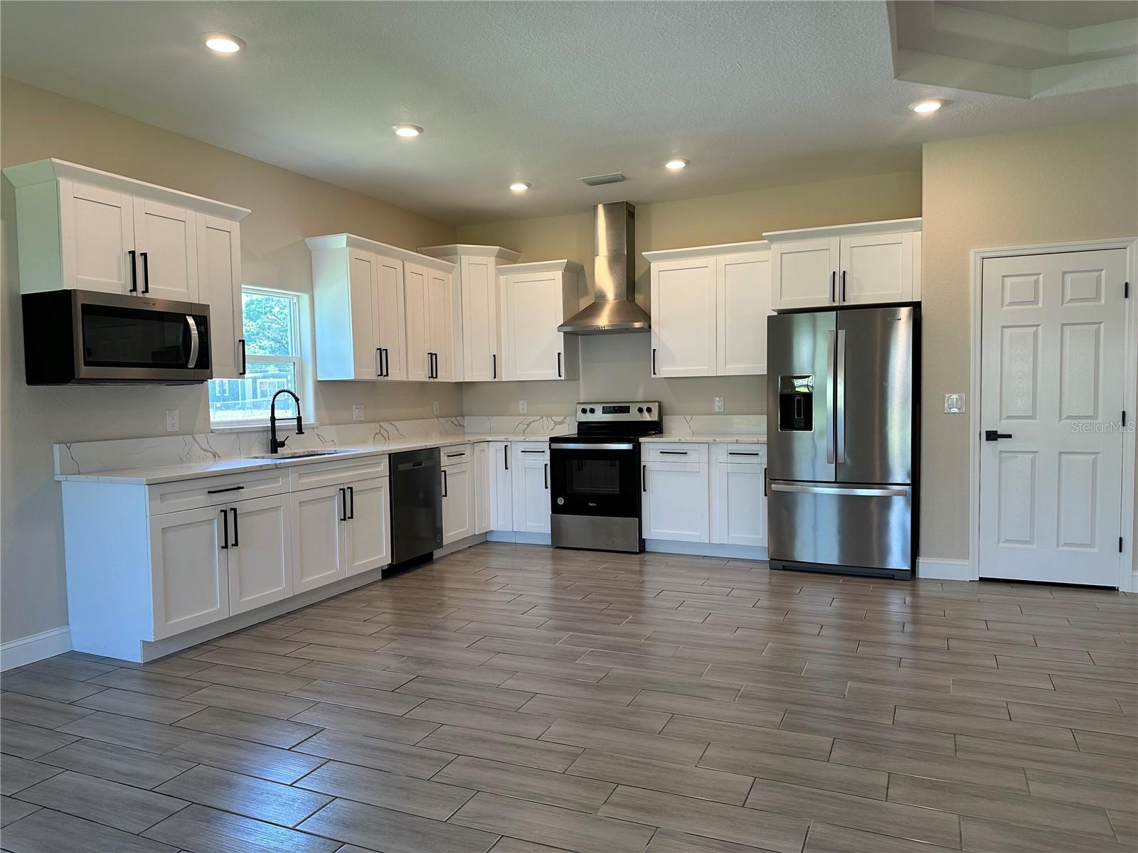 1404 LOWRY AVE E, HAINES CITY, FL, 33844