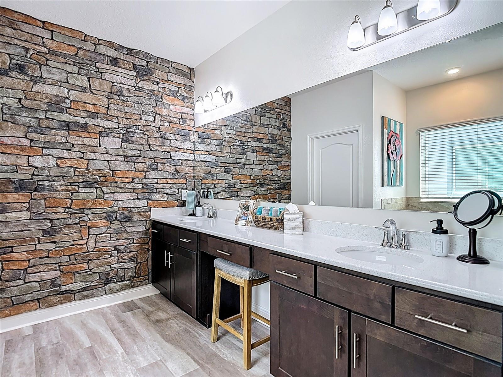 30980 JAZZ LEAF PL, SAN ANTONIO, FL, 33576