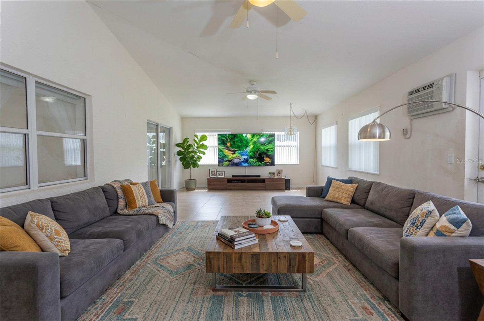 38 PITTWICK LN, PALM COAST, FL, 32164