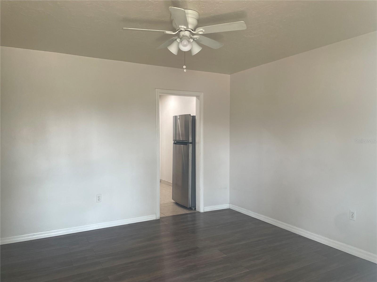 10825 NAVAJO DR, ST PETERSBURG, FL, 33708