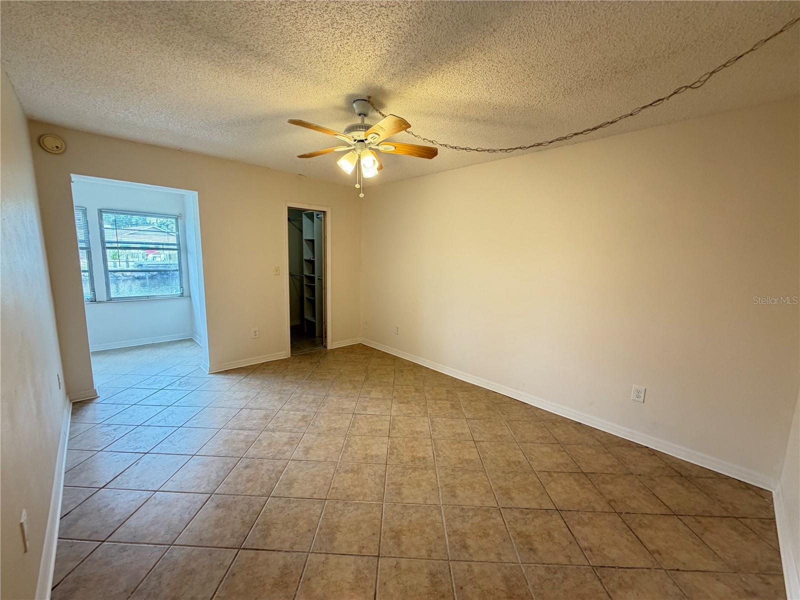 4533 MARINE PKWY #102, NEW PORT RICHEY, FL, 34652