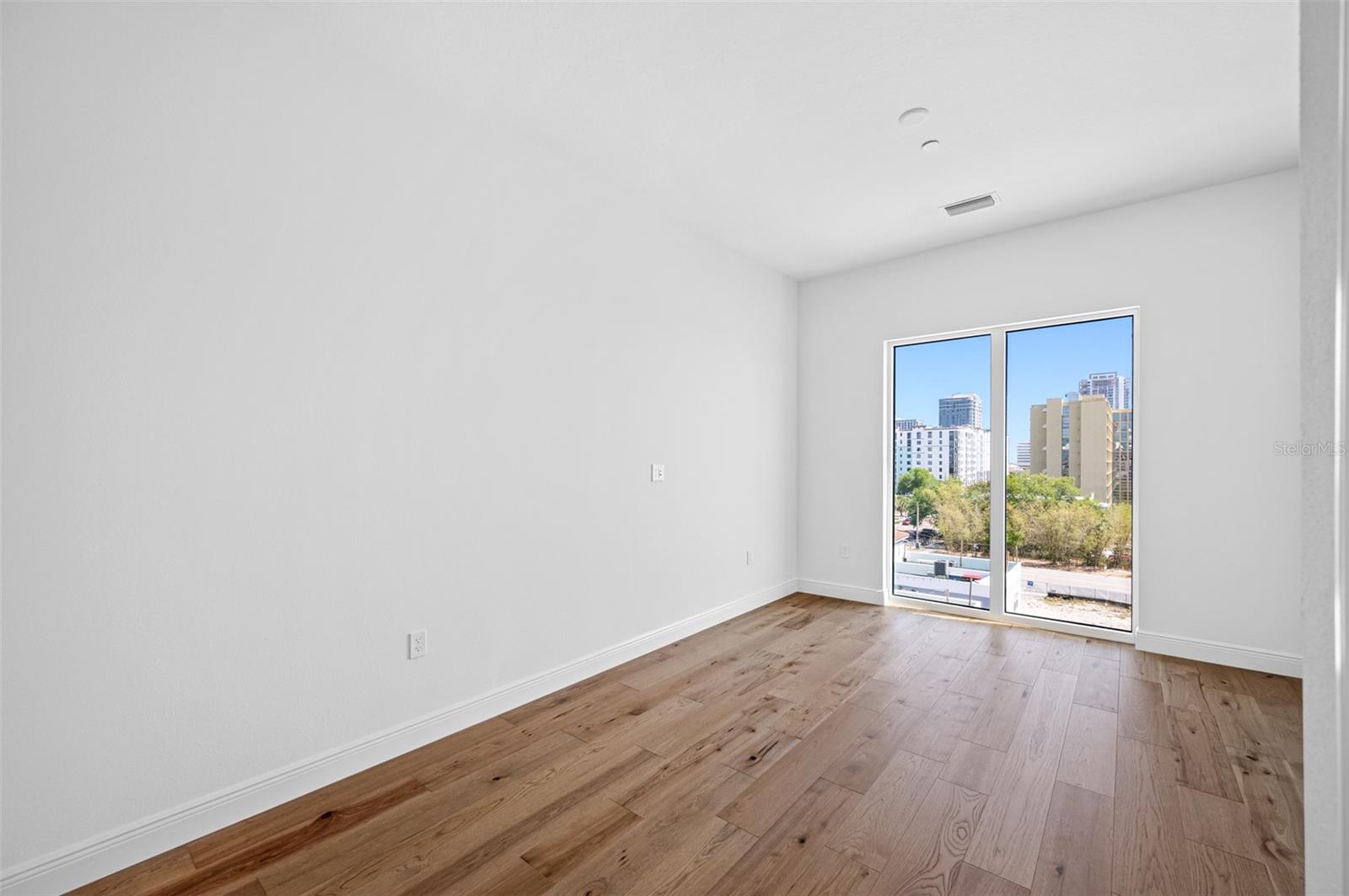 644 3RD AVE S #508, ST PETERSBURG, FL, 33701