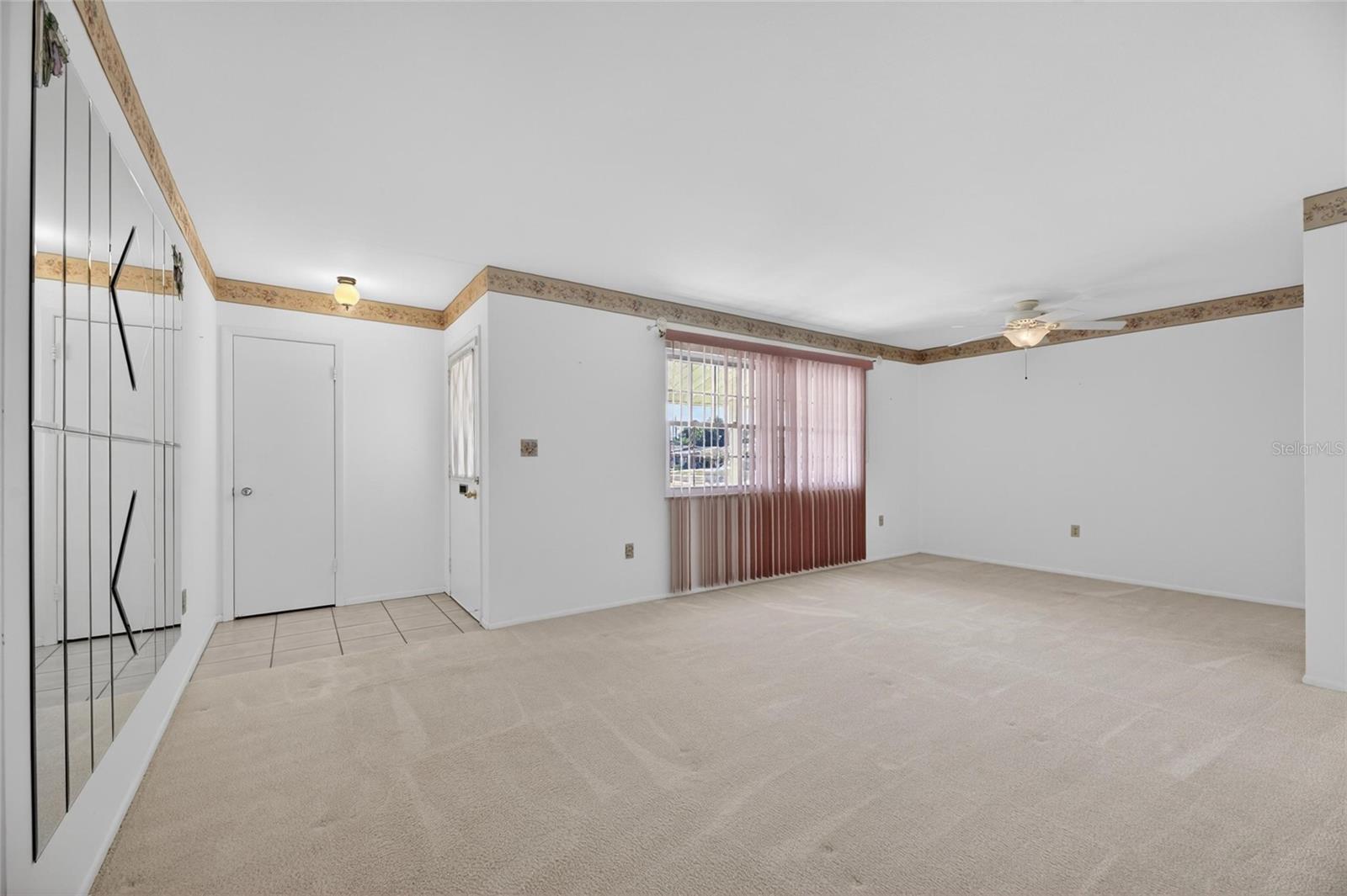 1210 VALLEY FORGE BLVD #9, SUN CITY CENTER, FL, 33573