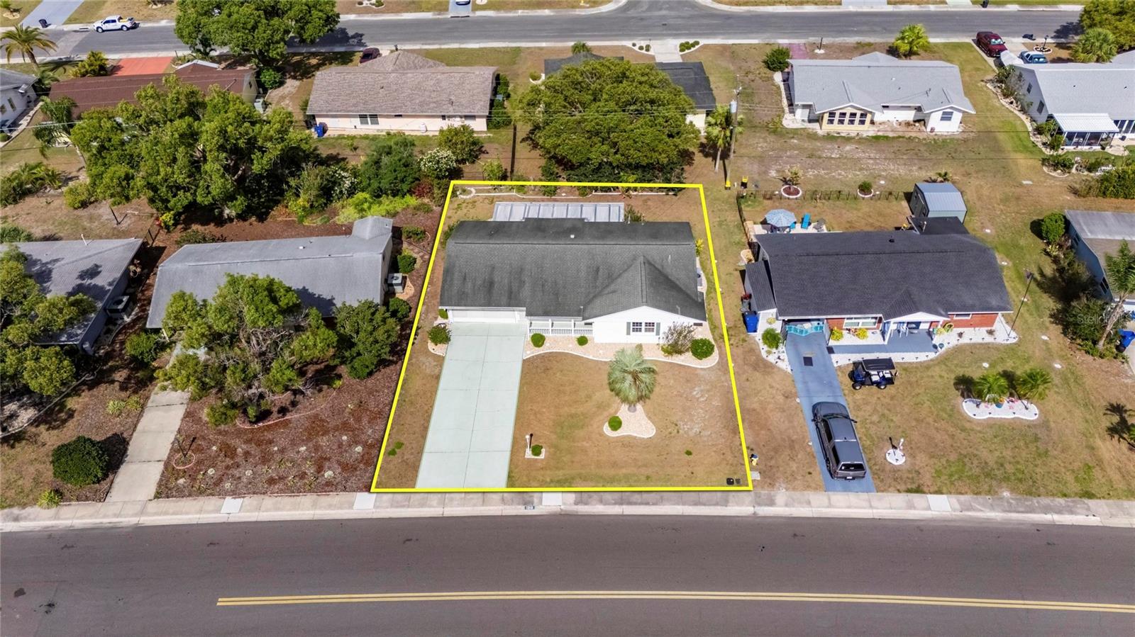 1210 VALLEY FORGE BLVD #9, SUN CITY CENTER, FL, 33573