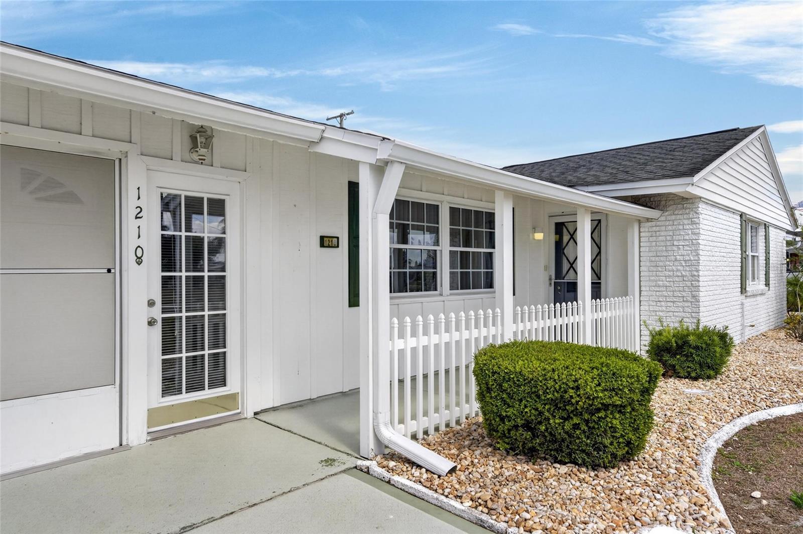 1210 VALLEY FORGE BLVD #9, SUN CITY CENTER, FL, 33573