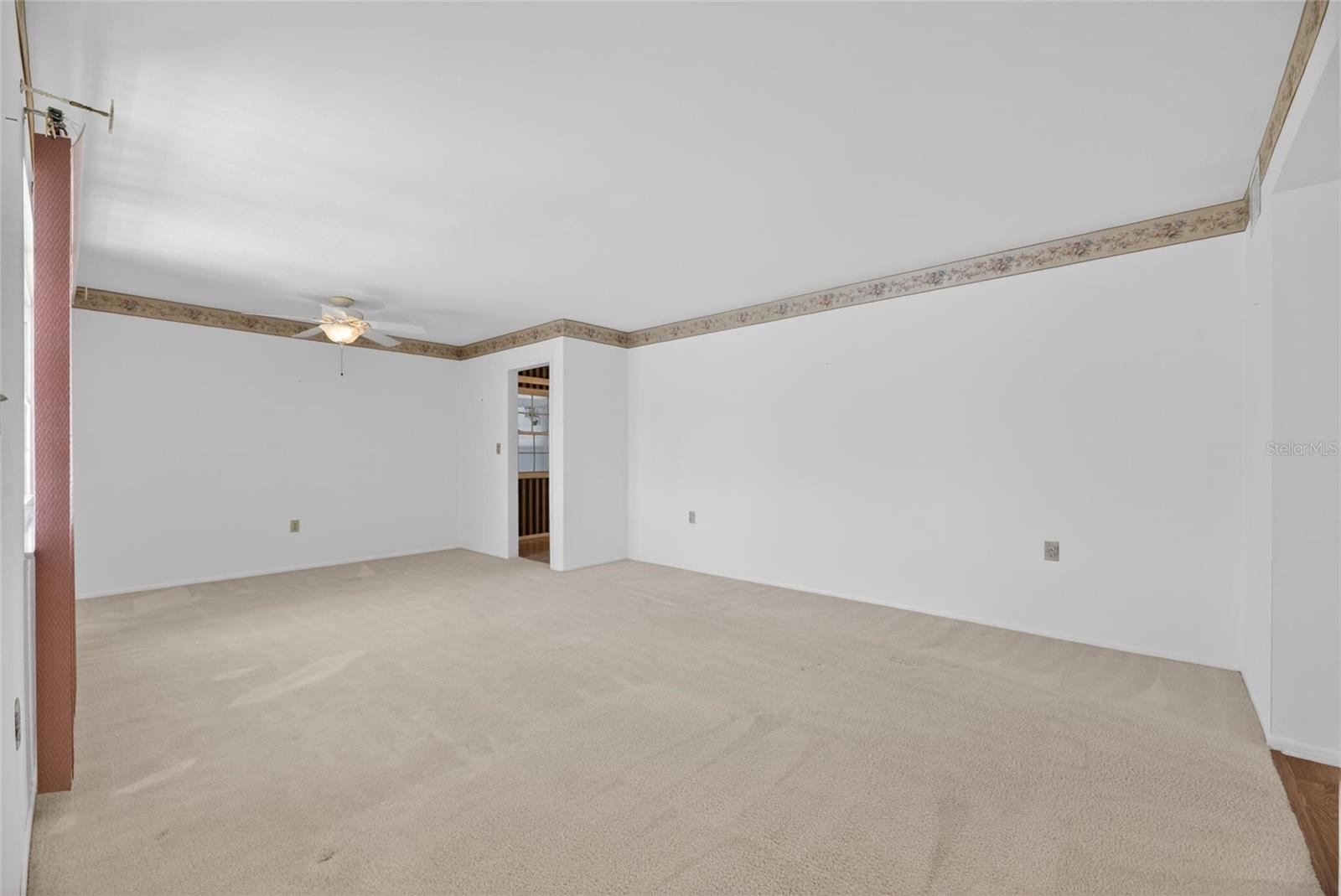 1210 VALLEY FORGE BLVD #9, SUN CITY CENTER, FL, 33573