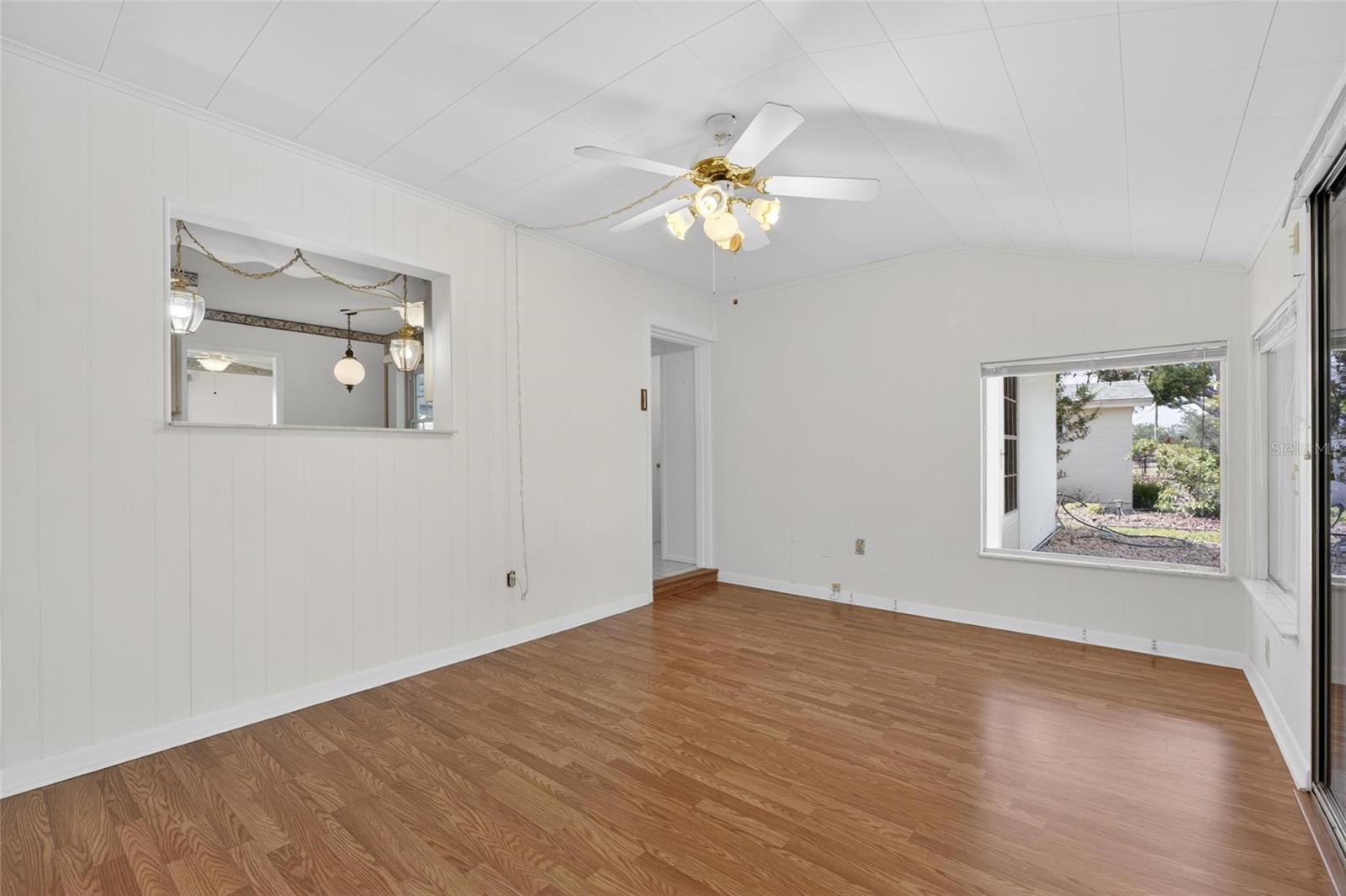 1210 VALLEY FORGE BLVD #9, SUN CITY CENTER, FL, 33573