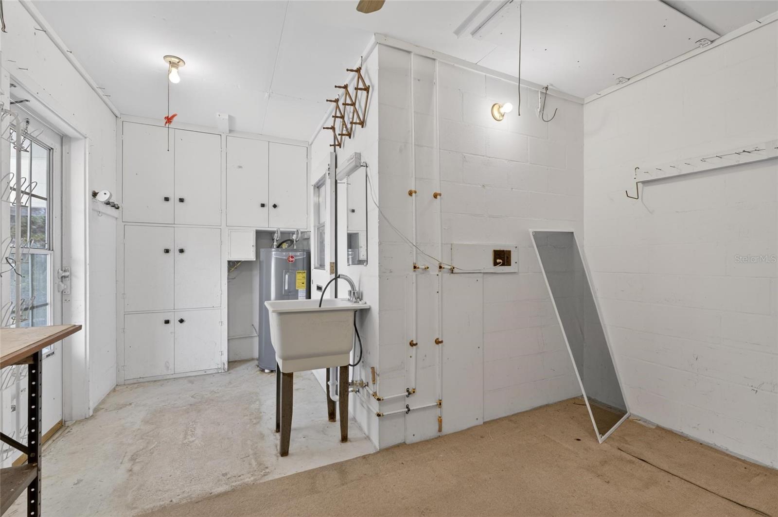 1210 VALLEY FORGE BLVD #9, SUN CITY CENTER, FL, 33573