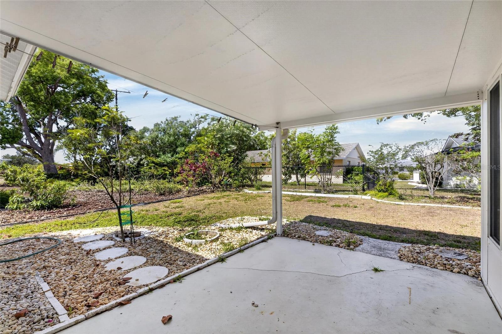 1210 VALLEY FORGE BLVD #9, SUN CITY CENTER, FL, 33573