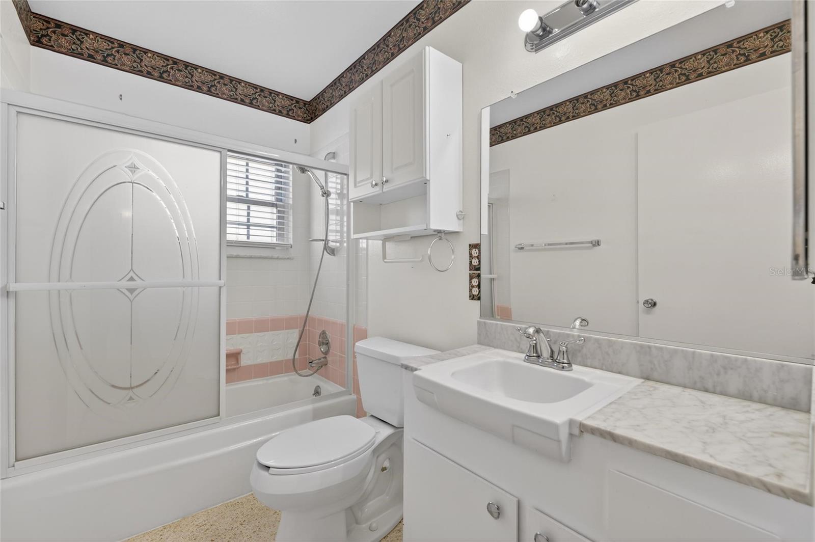 1210 VALLEY FORGE BLVD #9, SUN CITY CENTER, FL, 33573