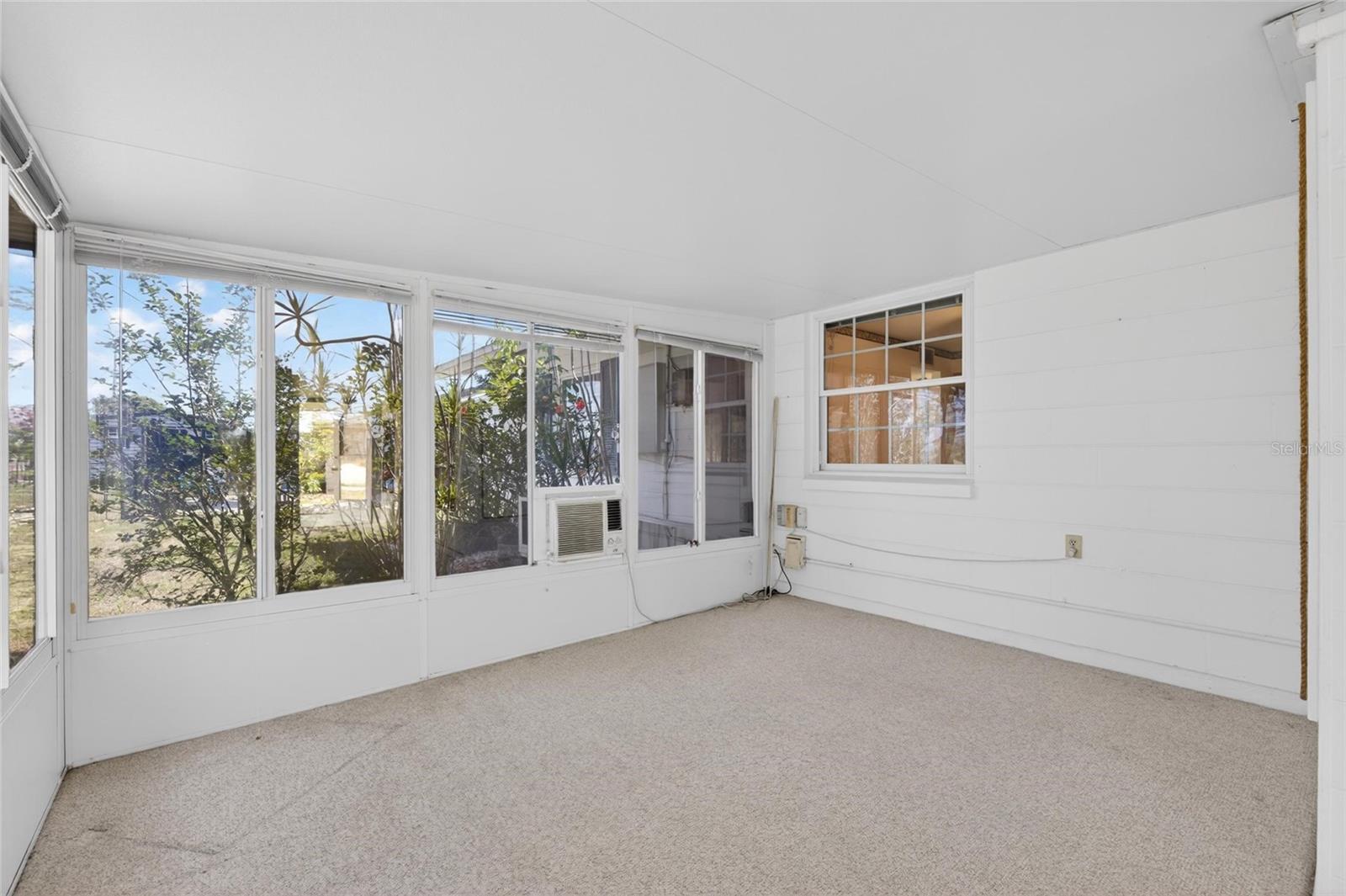 1210 VALLEY FORGE BLVD #9, SUN CITY CENTER, FL, 33573